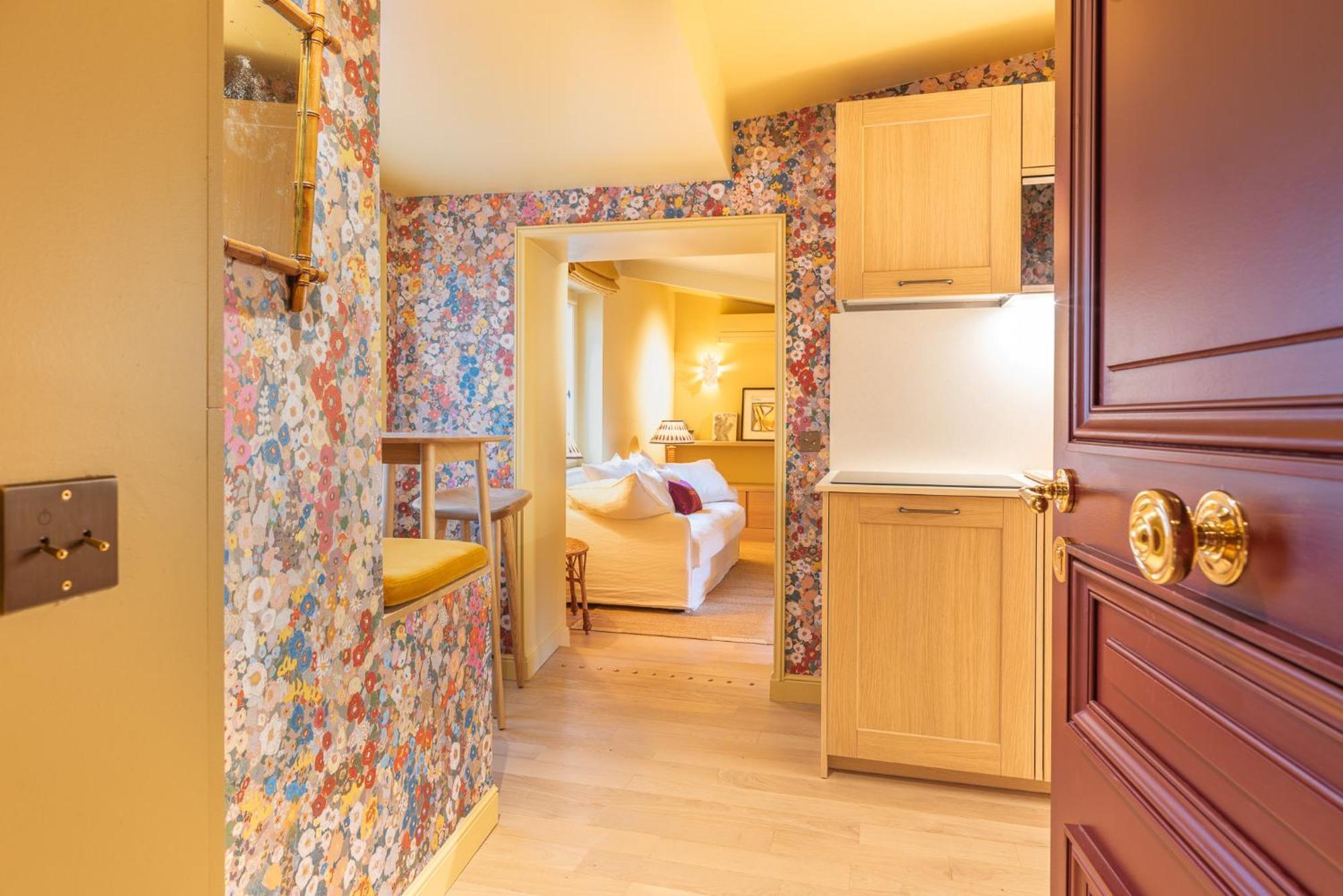 Maison La Boheme Montmartre - Studios & Apartments Paris Luaran gambar